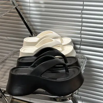 Women Black Thick Heeled Slippers Summer Flip Flops
