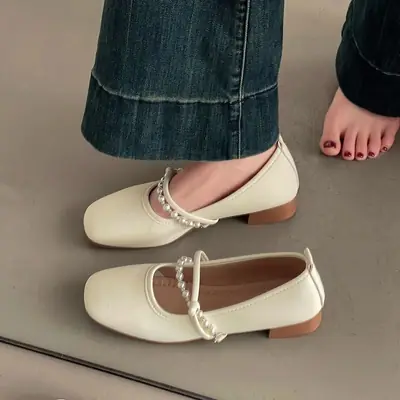 Women's French Style Pearl Mary Jane Low Heeled Shoes