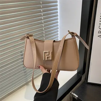 2025 Women's Tan Fendi Logo Shoulder Bag