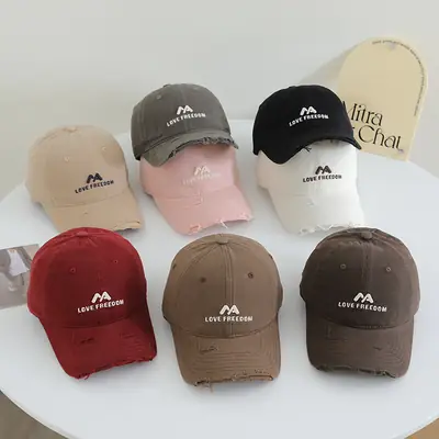 Pink Embroidered Baseball Cap Unisex Korean Style