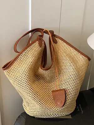 Women Woven Straw Shoulder Bag Summer 2025