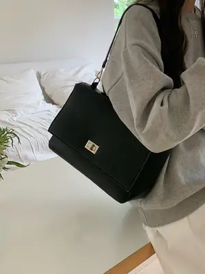 Black Lock-Flap Tote Bag for Office Commute