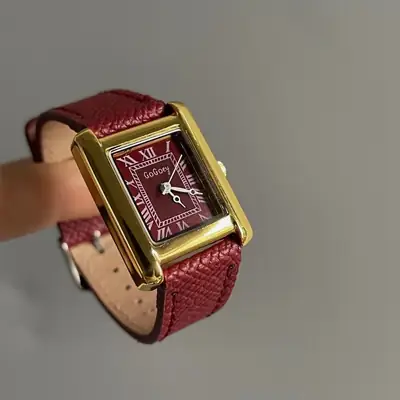 25 New Styles of Women's Watches with Leather Straps, Vintage Ancora Red High-End Niche Retro Student Party Light Luxury