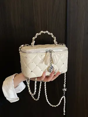 Trendy Quilted Chain Shoulder Bag for Women