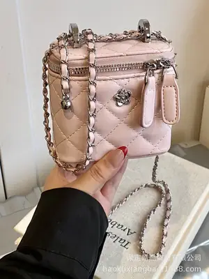 Diamond Chain Crossbody Bag Women Spring Summer 2025