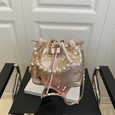Pearl Embroidered Hand-Carrying Bag for Women
