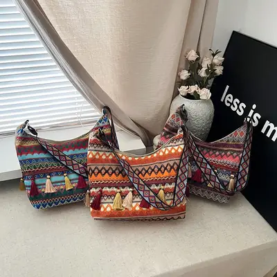 Trendy Tassel Bag for Women Summer 2025
