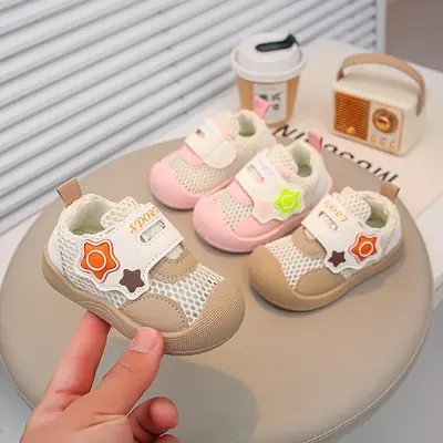 Spring and Summer New Style Cut Out Baby Boy Toddler Shoes Non-Slip Toddler Soft Sole Breathable Girls Mesh Shoes Sports Baby Shoes