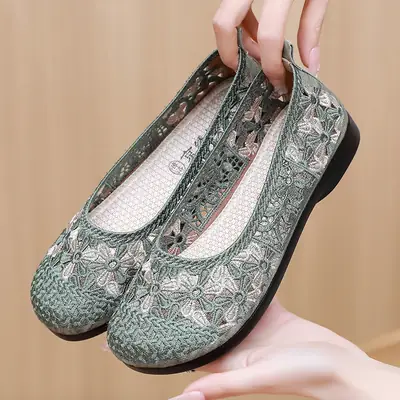 Retro Embroidered Women's Green Mesh Flat Shoes