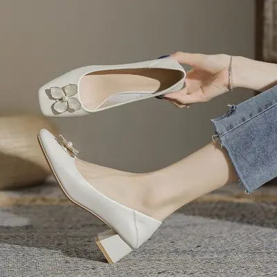 Evening Breeze Square Toe Chunky Heel Shoes Women