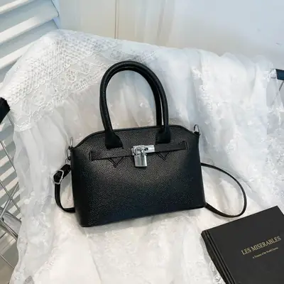 Black Korean Style Women's Crossbody Bag with Lock Buckle