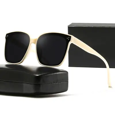 Black Polarized Sunglasses with 3-Point Studs