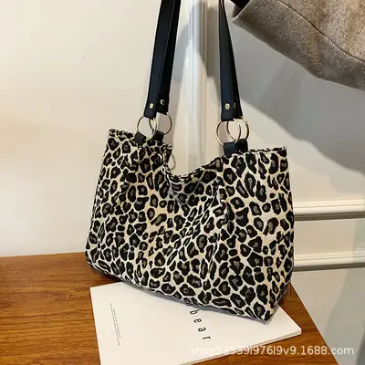 Leopard Canvas Shoulder Bag Large Capacity Women's Tote