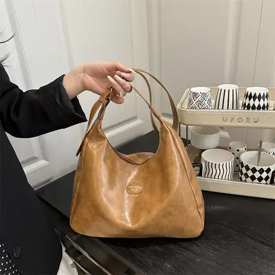 Brown Leather Shoulder Bag for Women 2025 Commuter