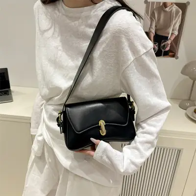 Trendy Black Gold Plated Shoulder Bag for Women