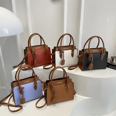 2025 Fashionable Women's Bags with Textile Stitching