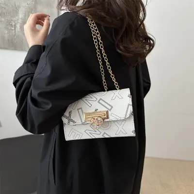 Retro Lock Chain Crossbody Bag Women Casual Shoulder Bag