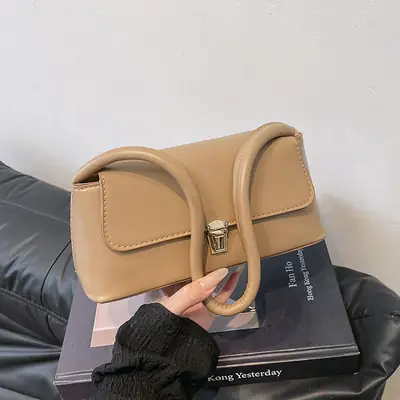 New Women's Baguette Shoulder Bag Tan 2025