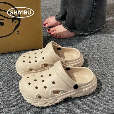 Black Croc Sandals for Men Women Summer 2025
