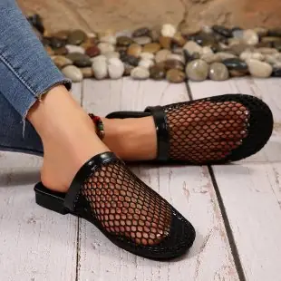 Unique Woven Hollow Mesh Sandals for Women 2026 Spring/Summer New European and American Fashion Flat Breathable Closed-Toe Sandals for Women