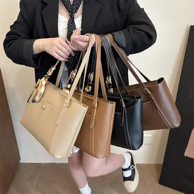 2025 Spring New Pu Solid Color Commuting Large Capacity Shoulder Bag College Student Casual Easiest for Match Popular Women's Tote Bag