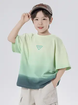 Boys Gradient Cotton T-Shirt Medium Large 2025
