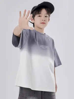 Boys Gradient Cotton T-Shirt Medium Large Summer
