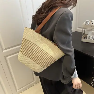 Straw Woven Bucket Bag 2025 New Textured