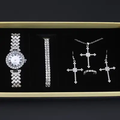 Women's Diamond Quartz Wristwatch Set for Women