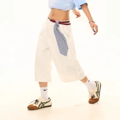 Men's Cropped Pants with Belt & Checkered Tie
