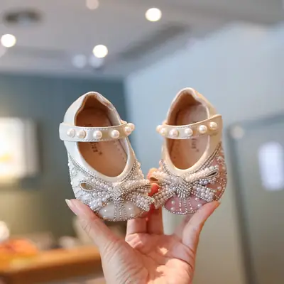Girls Princess Shoes 2025 Autumn New Baby Girl Small Leather Shoes Children's Soft Sole Crystal Shoes Baby Shoes Trendy