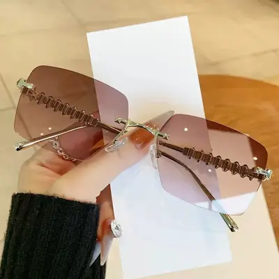 Square Frame Vintage Studded Sunglasses European American Ins