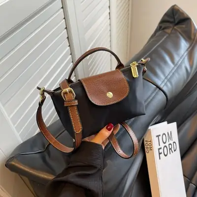 2025 Crossbody Bag with Retro Design for Women