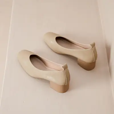 New French Style Women's Leather Heel Sandals Medium Heel