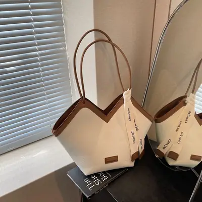 2025 Large Capacity Women's Tote Bag with Leather Trim