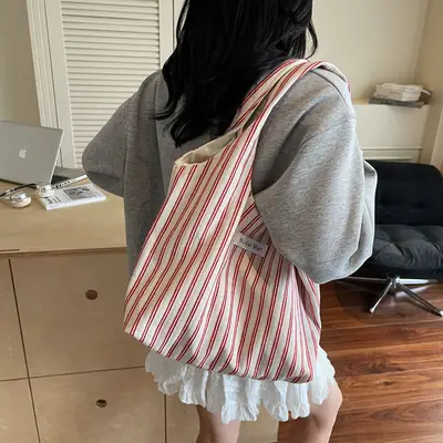 2026 Korean Casual Striped Shoulder Bag for Students Travel