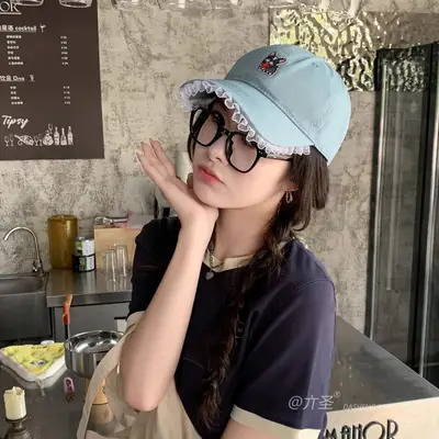 Dopamine Cartoon Cap Women Large Face Slimming Lace Denim