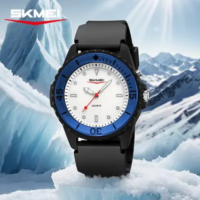 Black Sporty Men's Quartz Watch with Red Second Hand