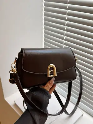 2026 Women's Brown Leather Shoulder Crossbody Bag with Gold Clasp