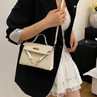 Niche High-End Textured Crossbody Bag White Gold