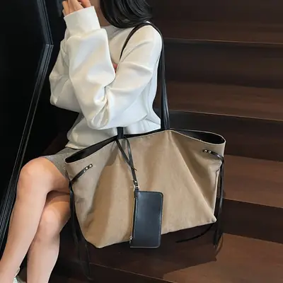 2026 Canvas Shoulder Bag for Women, Large Capacity, Contrasting Beige Black