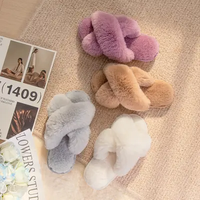 2025 Women's Cross Fur Slippers White Warm Indoor
