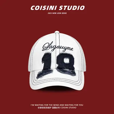 Red American Retro Street Letter Baseball Cap for Women