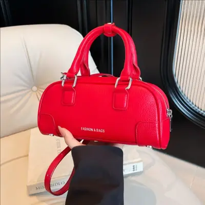 Red Women's Textured Shoulder Bag 2025 New Style