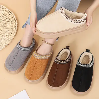 Women's Black Fleece Lined Slip-On Slippers Large