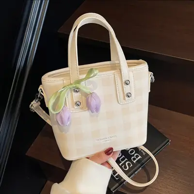 Women's Textured Crossbody Bag with Tulip Print