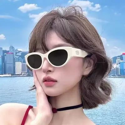 2025 Cat-Eye Sunglasses Anti-UV Cream Black