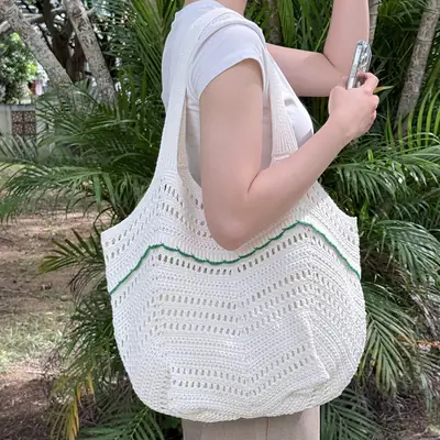 White Knitted Shoulder Bag for Women Beach Resort Style