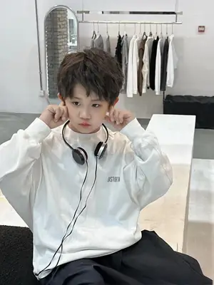 Boys Long Sleeve T-Shirt Pure Cotton 2026 Spring Autumn
