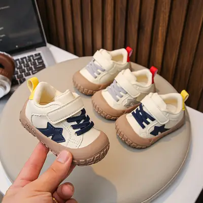 2025 New Sports Shoes Breathable White Shoes for Women 3 Baby Toddler Shoes Spring and Autum 1-2 One Year Old Soft Bottom Baby